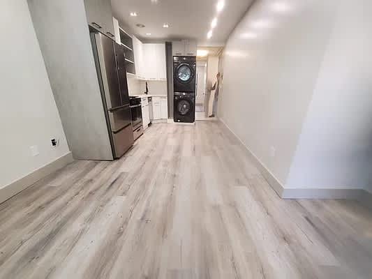 3250 46th St – photo 3