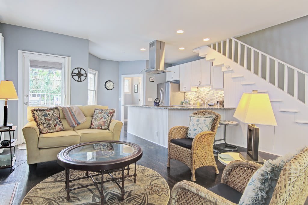 110 Ann St – photo 3