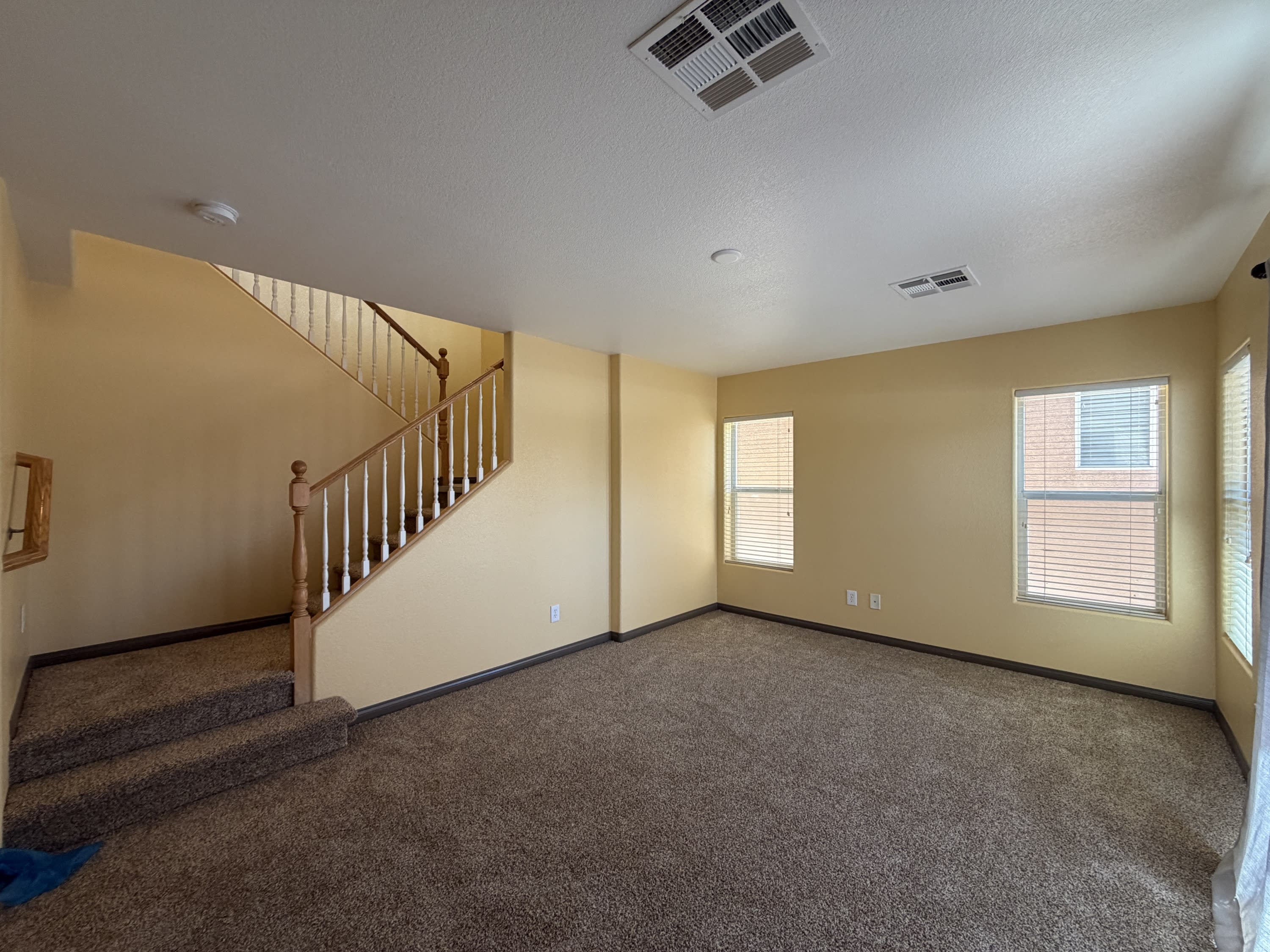 10811 Ackers Drive – photo 4