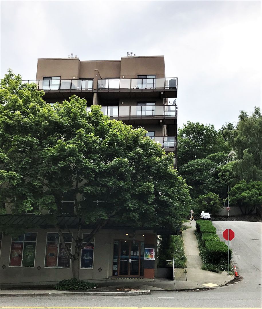 1Bd/1Ba Seattle Condo – photo 1