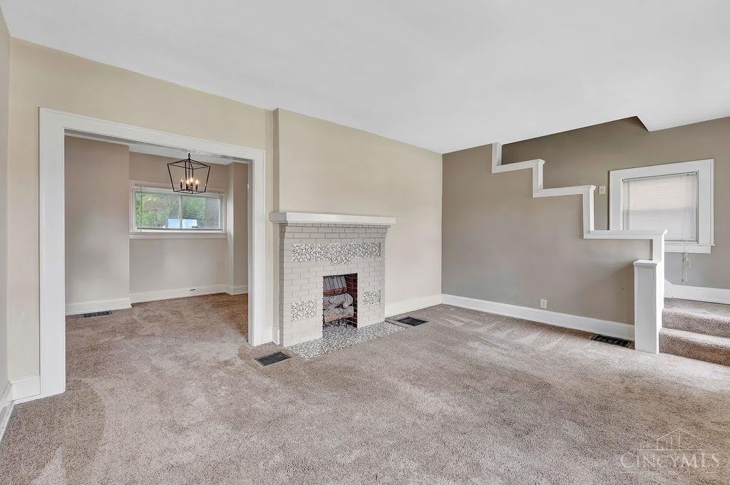 2775 Robertson Avenue – photo 5