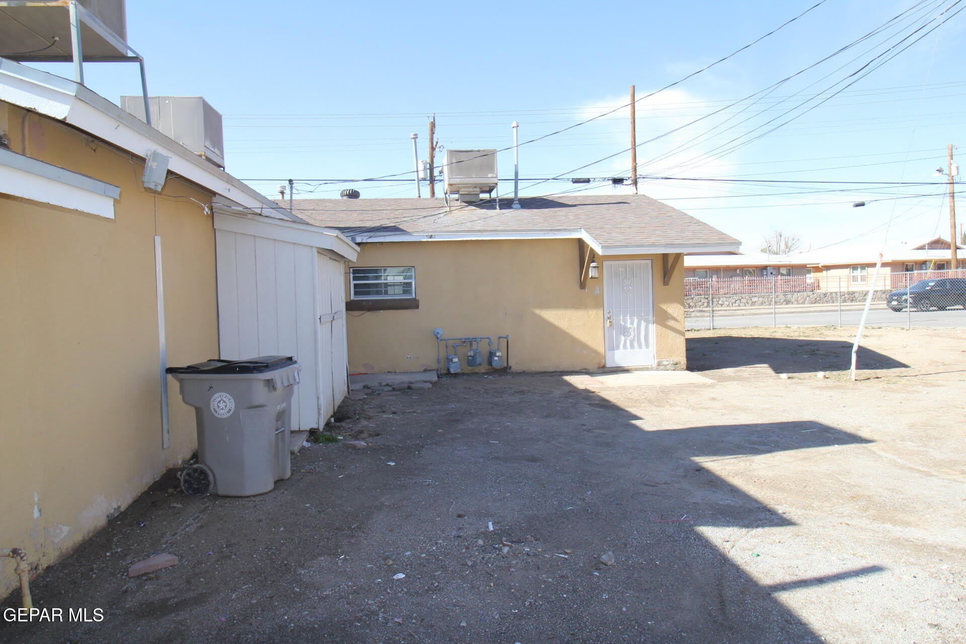 8903 OLD COUNTY Road – photo 1