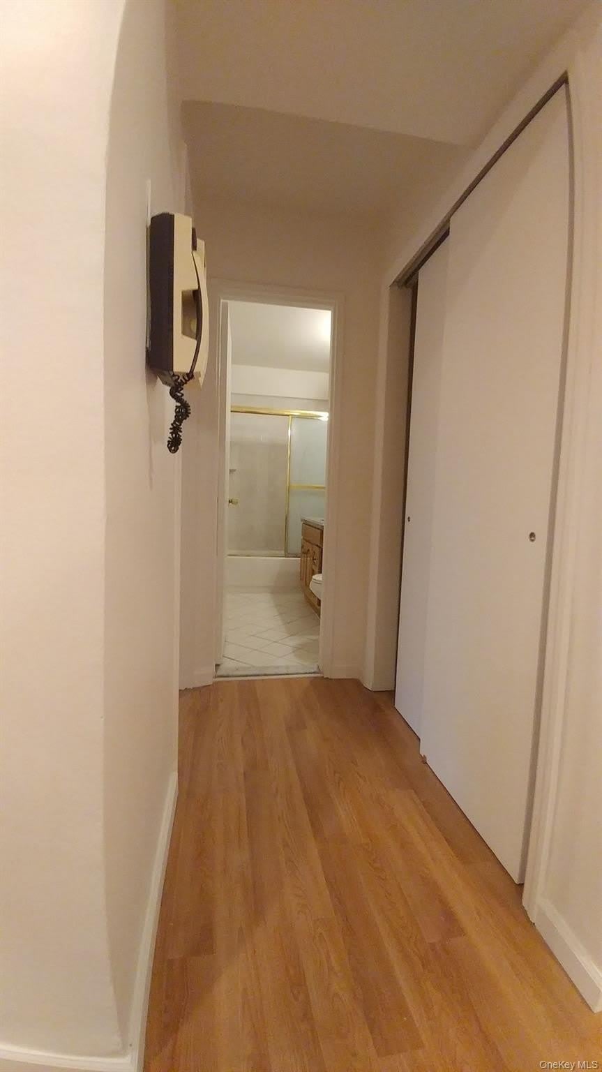 4107 Bowne Street – photo 4