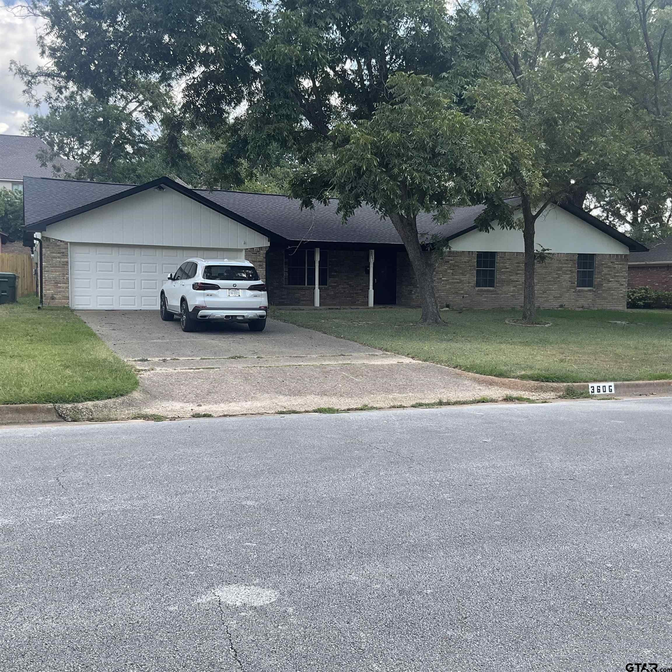 3606 Glendale – photo 1