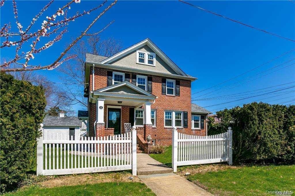 16 Union Avenue – photo 2