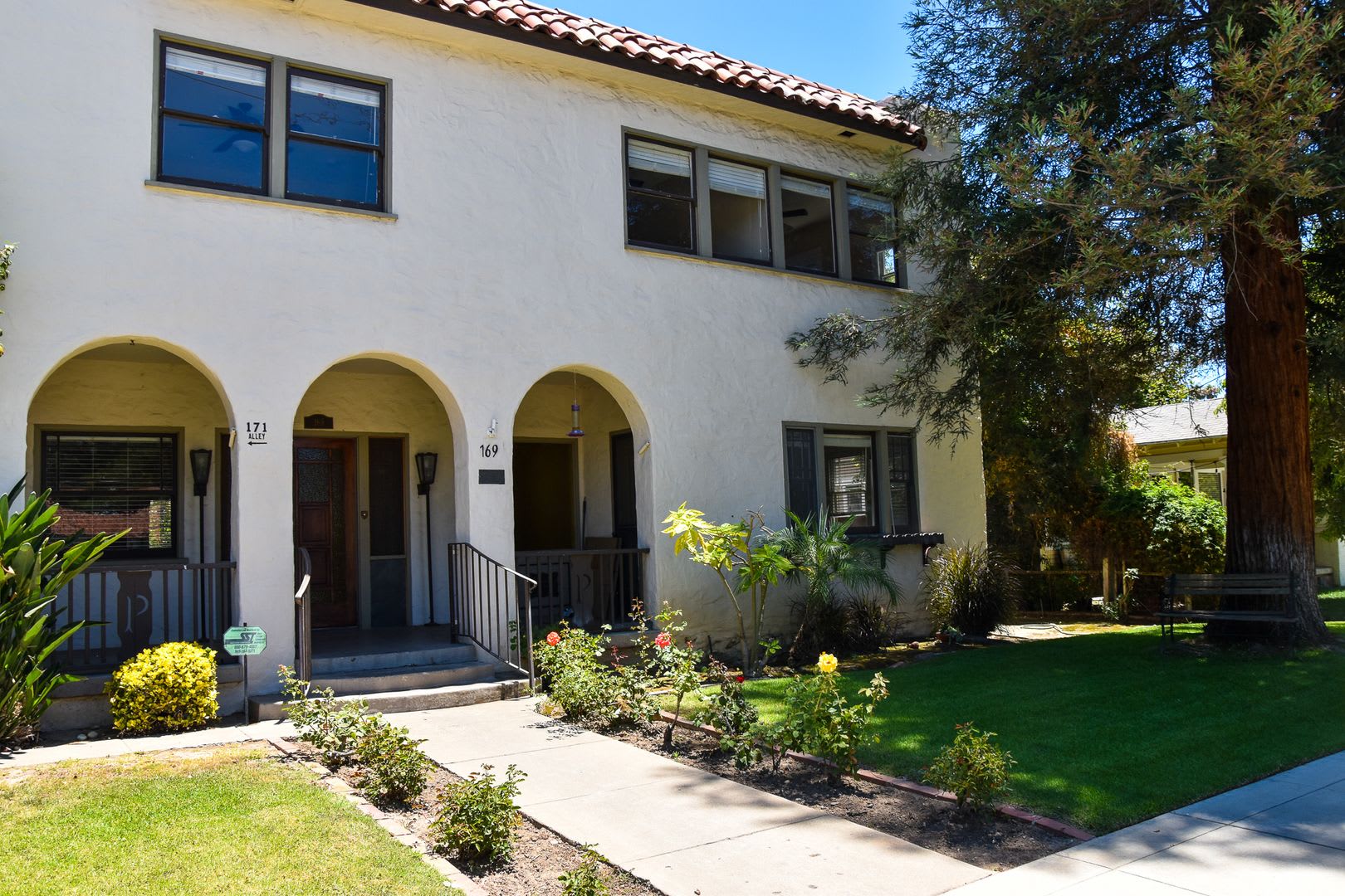~ Old Towne Orange Living 2 Story 5 Bedrooms 2 Bath – photo 1