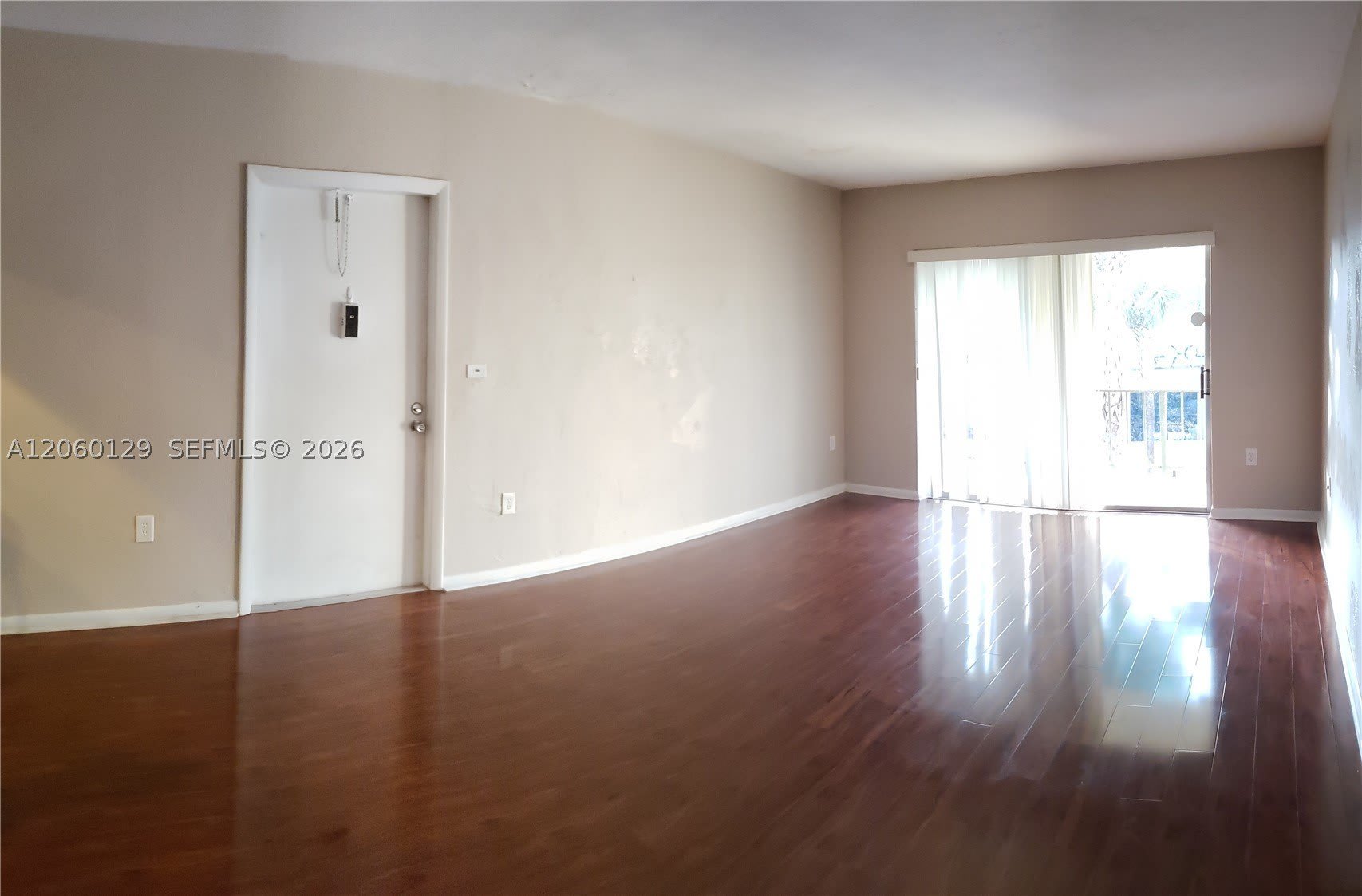 13934 SW 90th Ave – photo 3