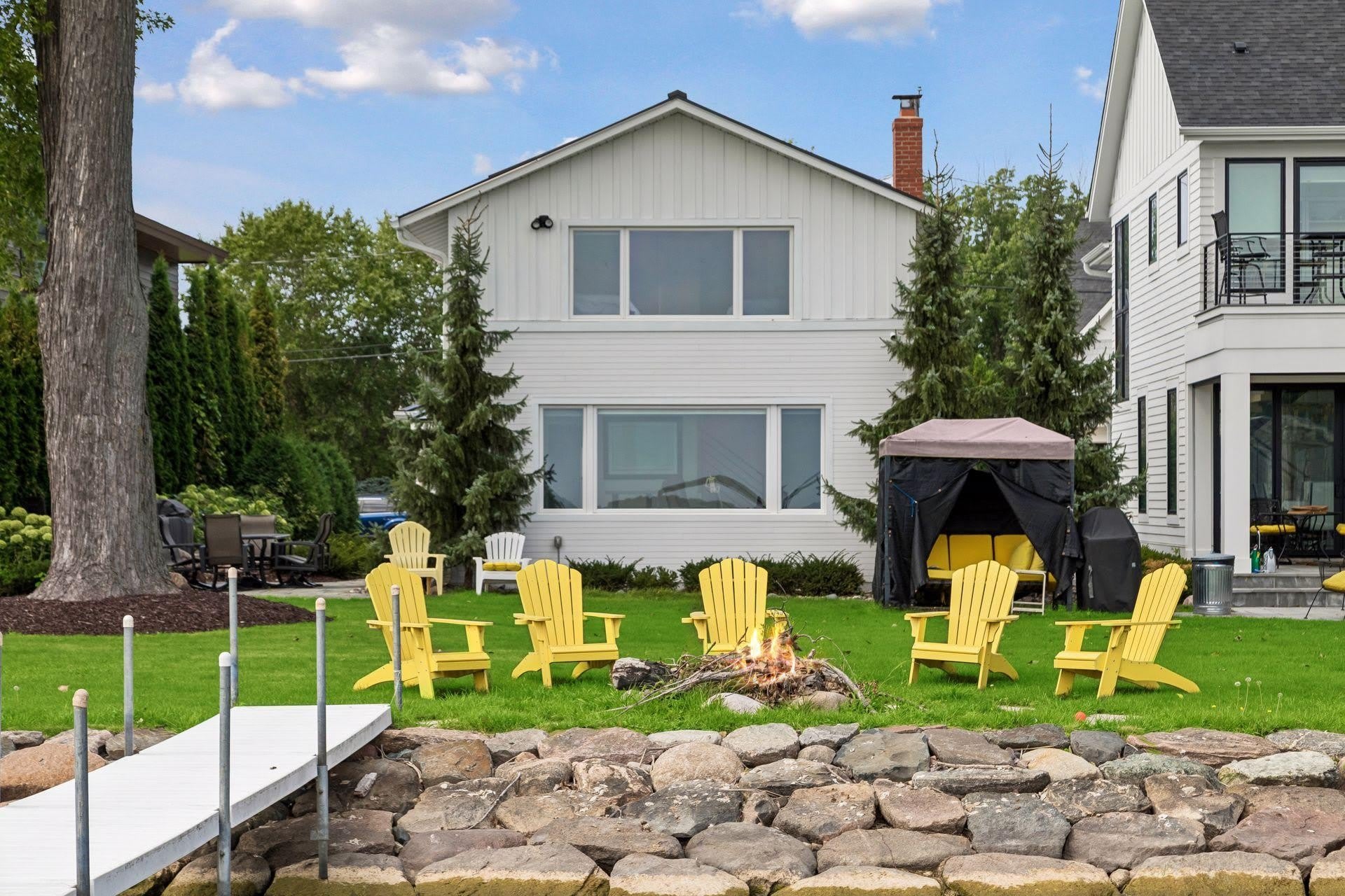 55 W Point Avenue – photo 1