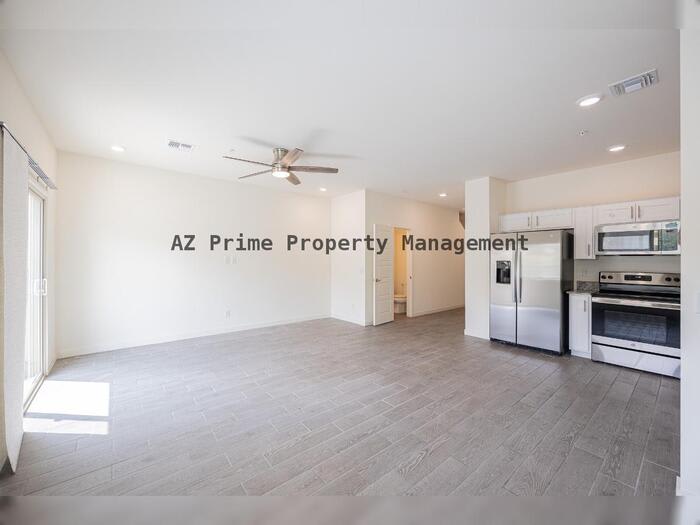 8343 North 22Nd Drive – photo 5