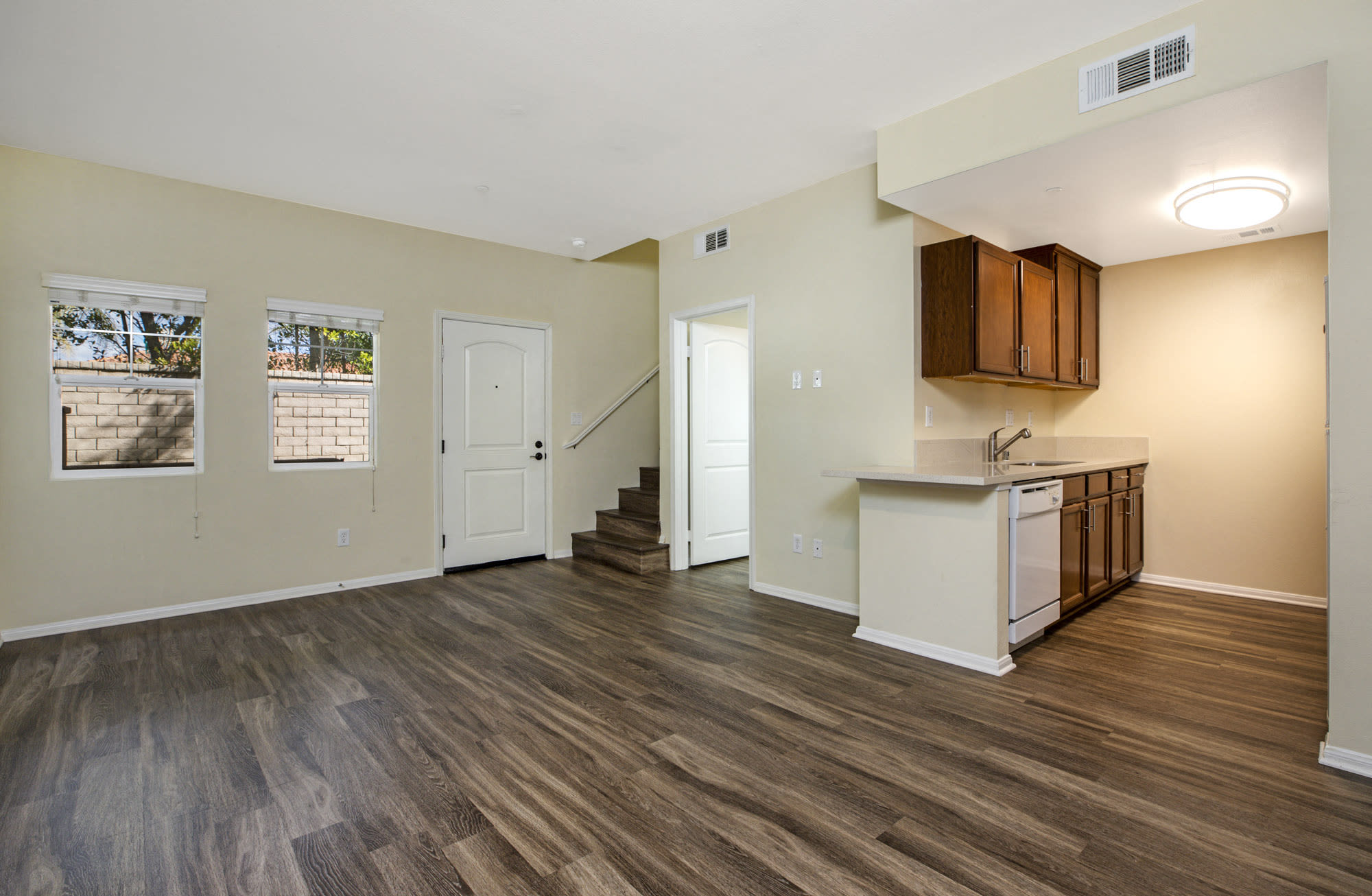 Parkside Villas – photo 1