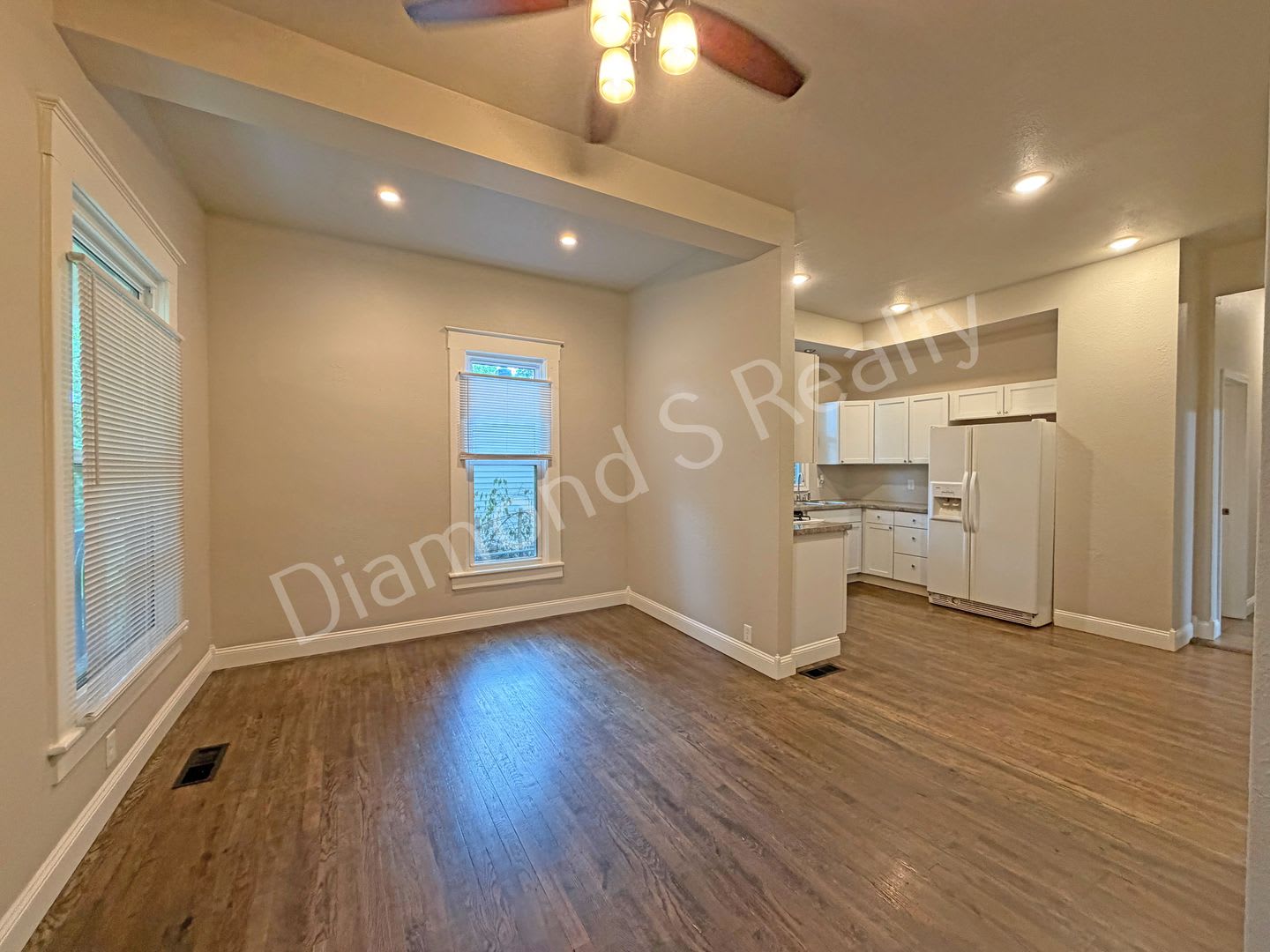 Beautifully Updated 4 Bedroom Home Available Now – photo 4
