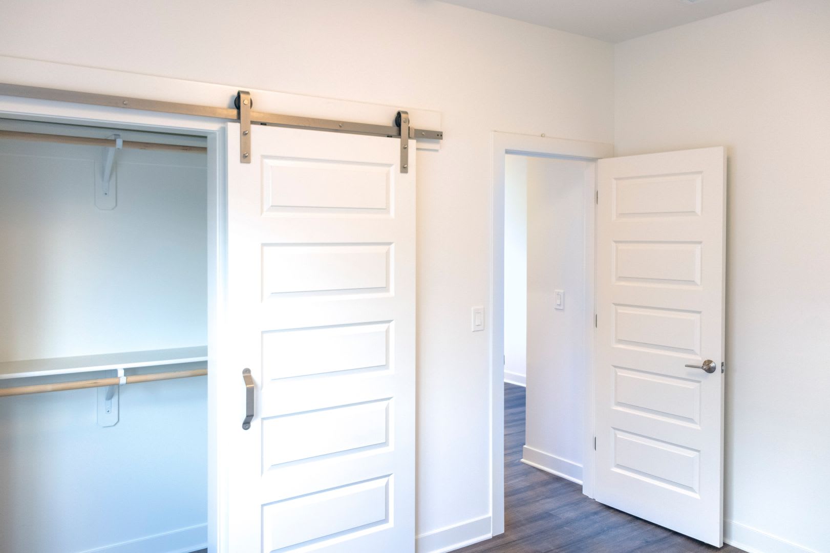 Coming Soon! Gorgeous New 3 Bedroom in Spring Hill!! – photo 5