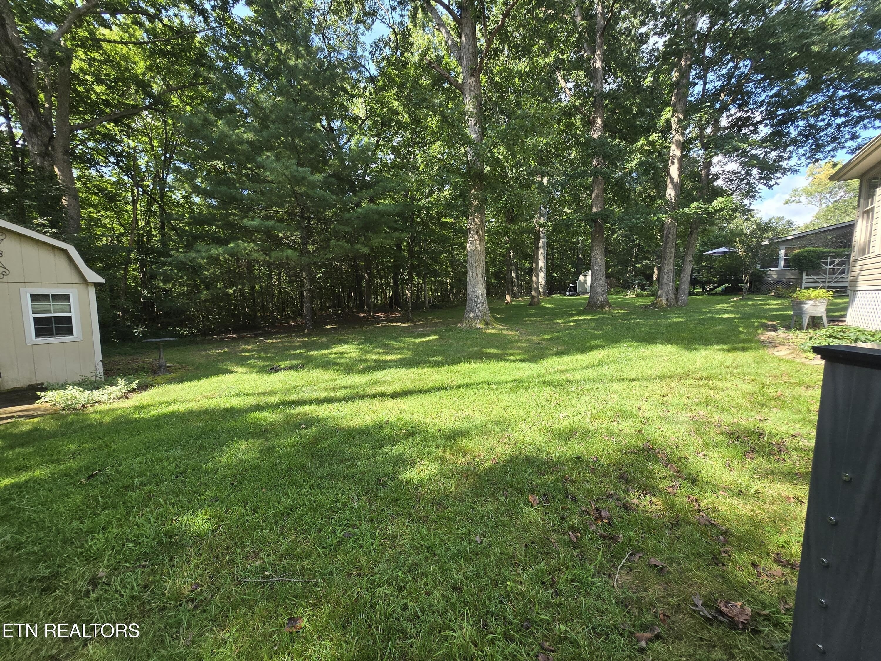 144 Pomeroy Drive – photo 2