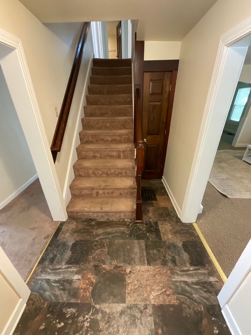 *AVAILABLE AUGUST 2028* 8 BEDROOM GREAT LOCATION – photo 5