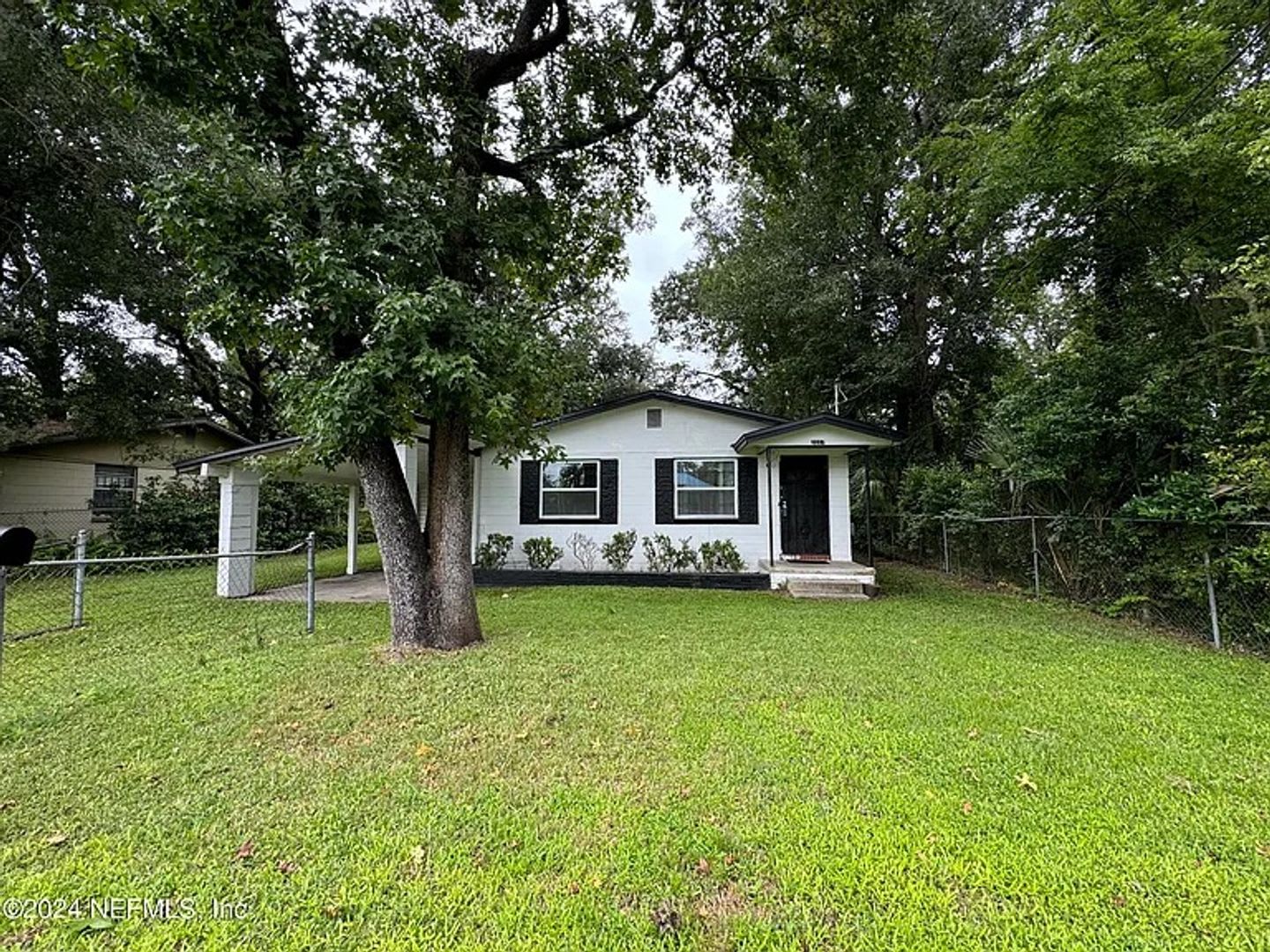 Charming Home In The Heart Of Jacksonville 2 Weeks Free – photo 1
