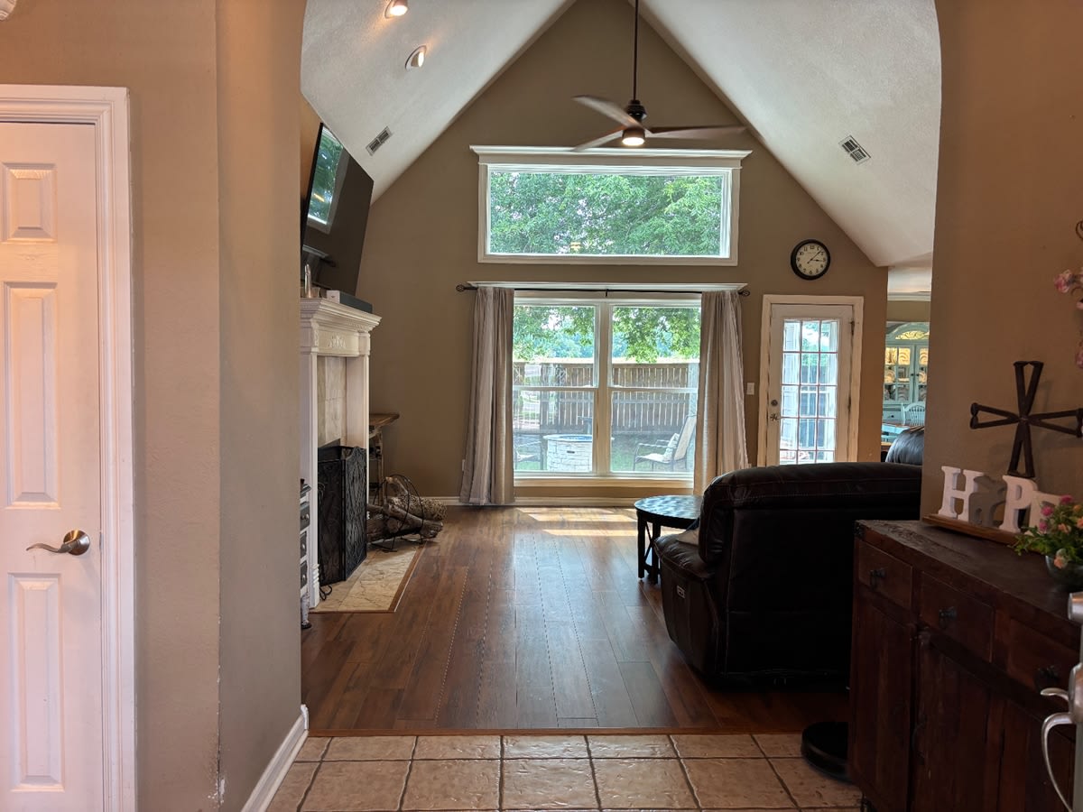 8040 Silverado Road – photo 4