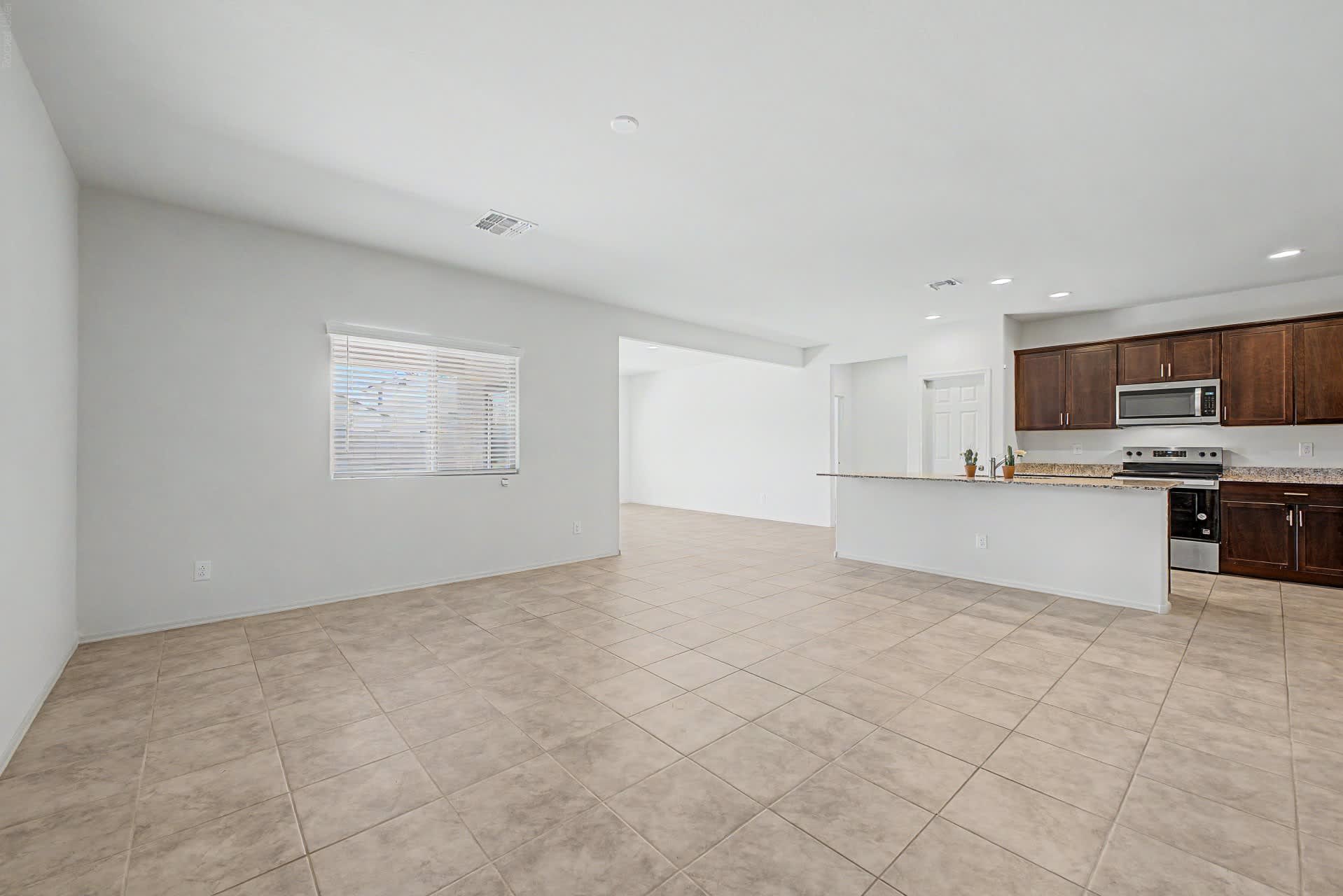 25273 West Atlanta Avenue – photo 1