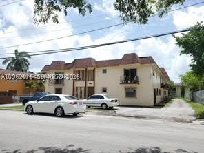 1008 NW 45th Ave – photo 2