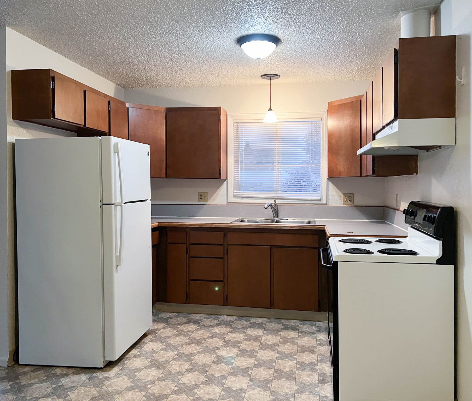 6342 E 16th Ave #4 – photo 4