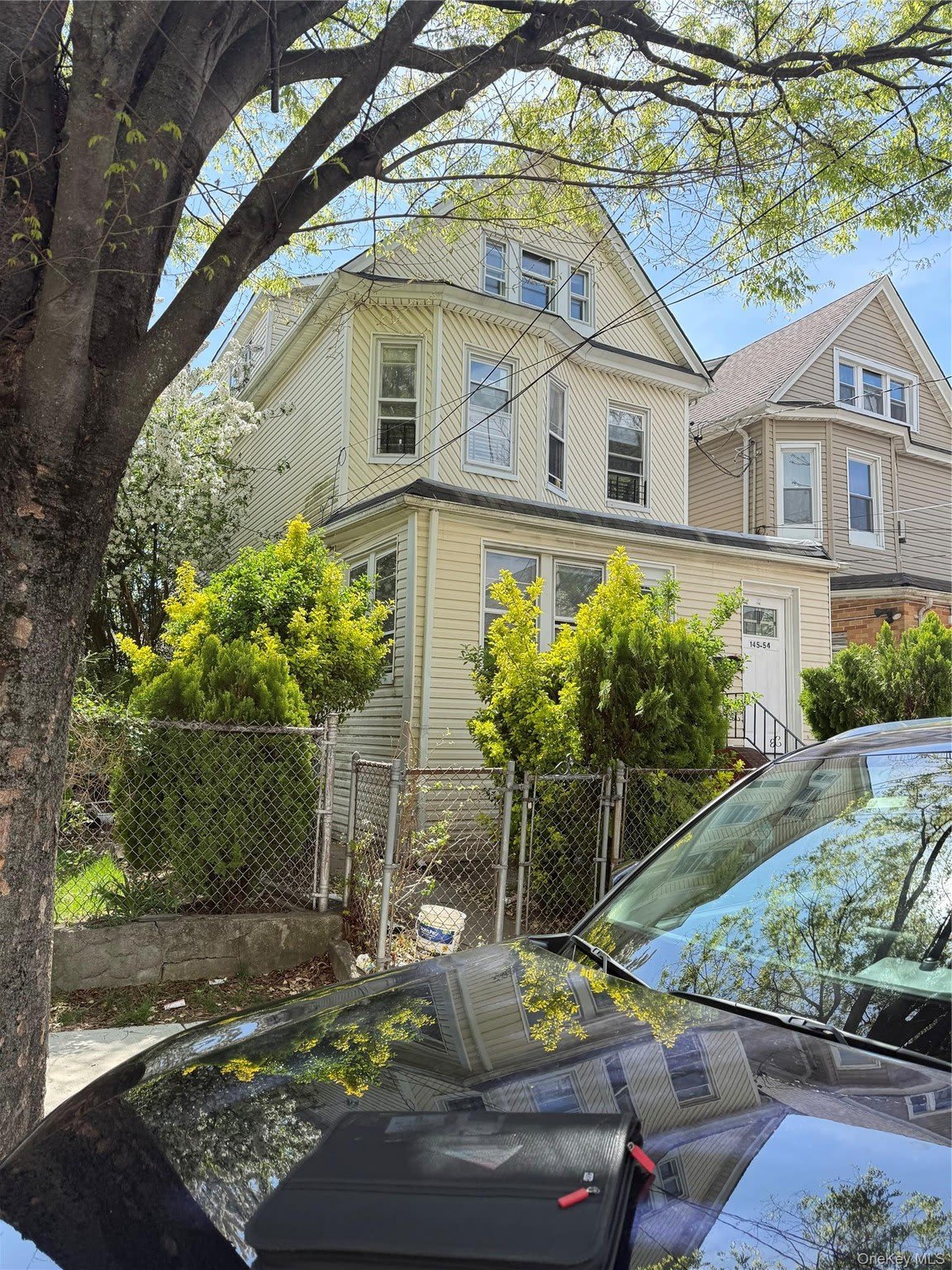 145-54 107th Avenue – photo 1