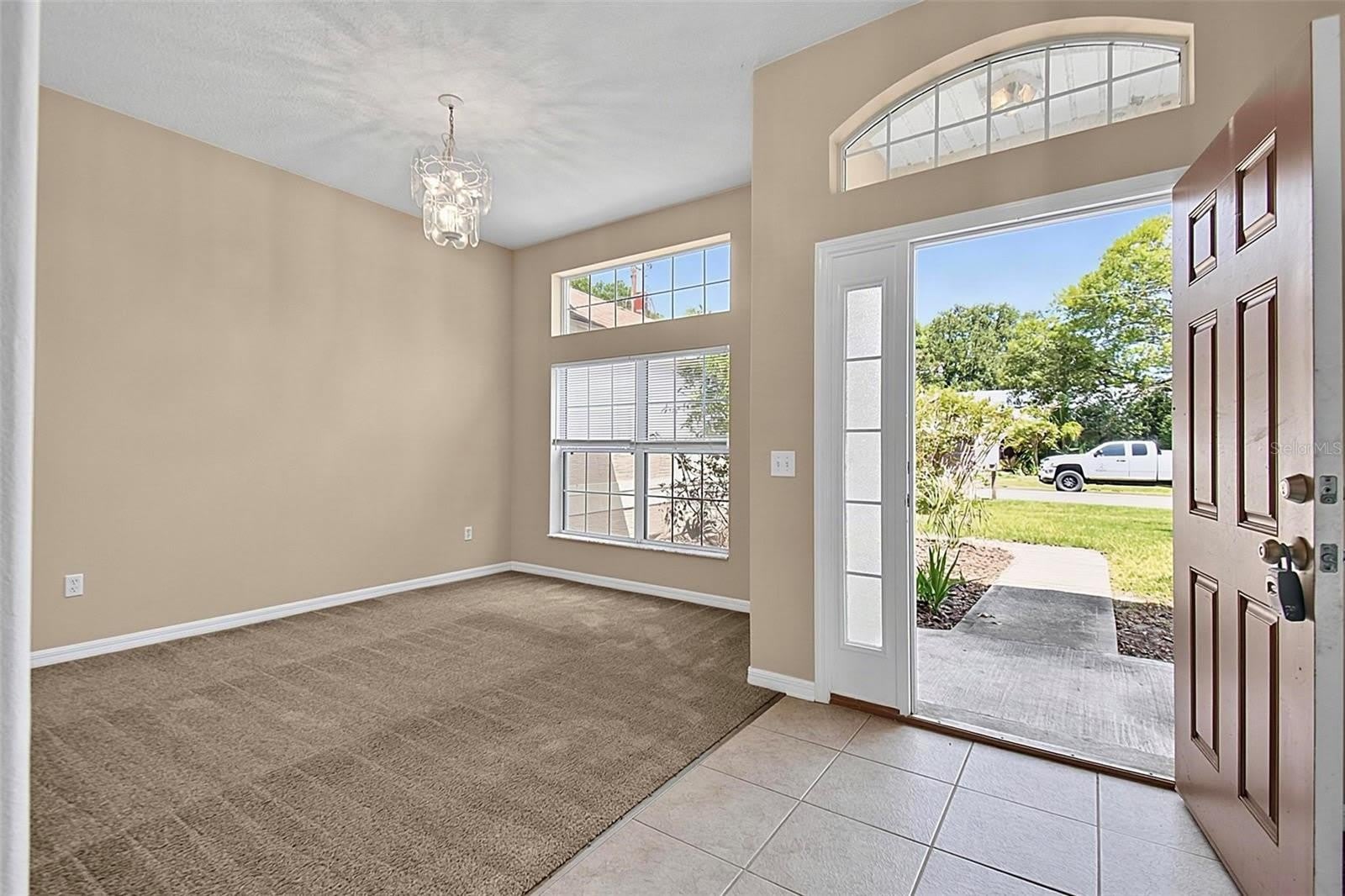 132 BERKSHIRE Lane – photo 5