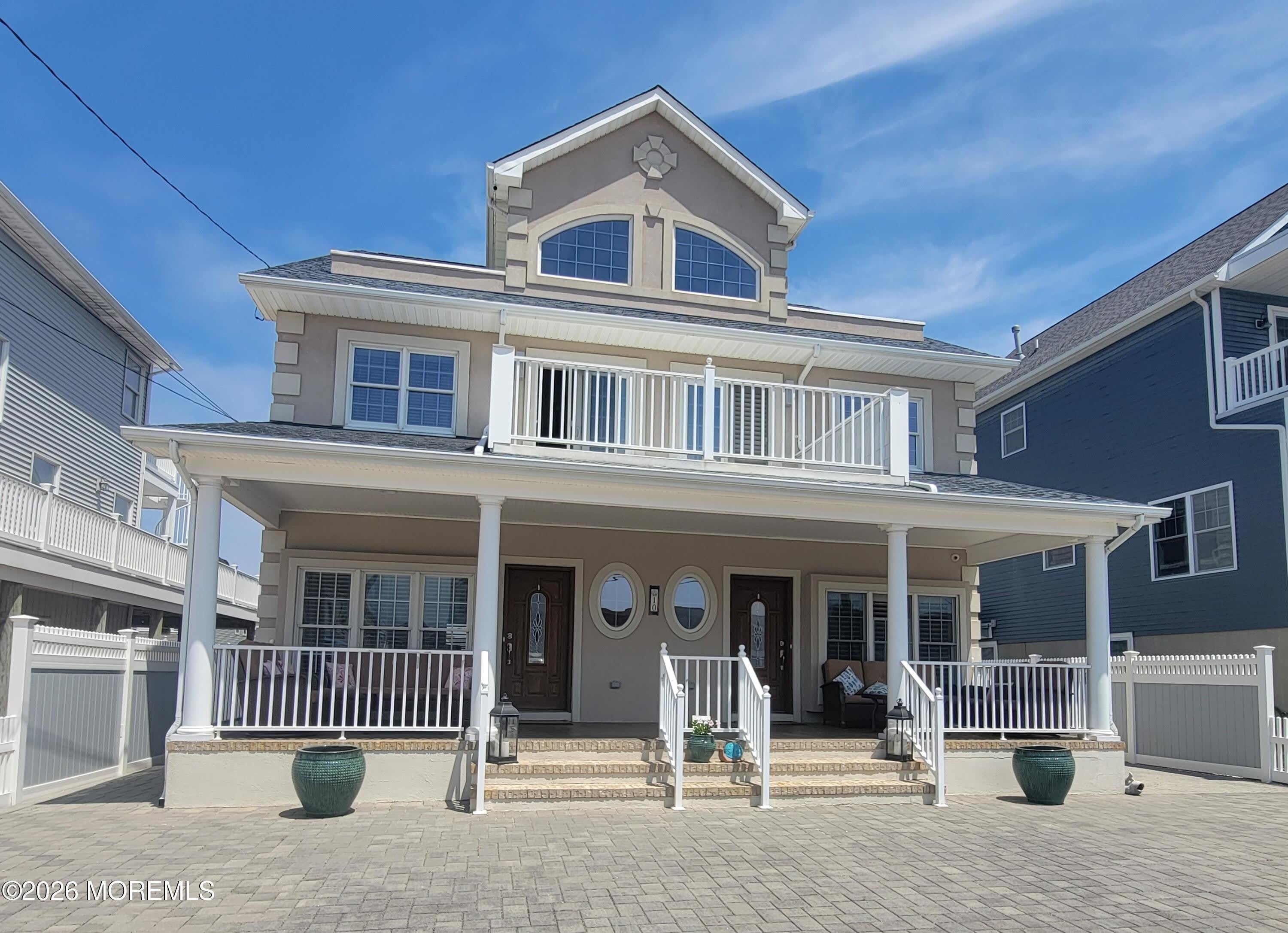 10 3rd Avenue – photo 2