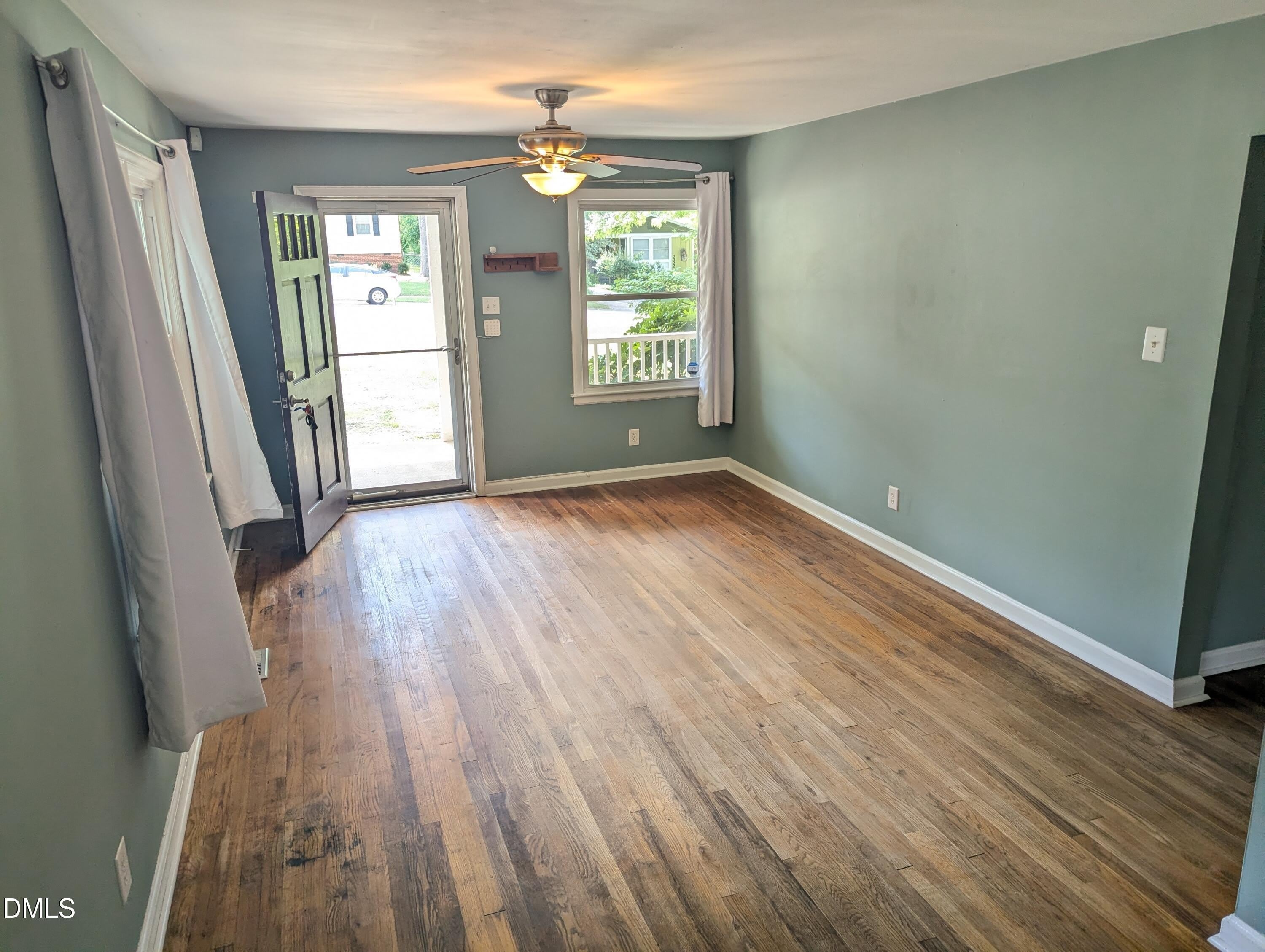 2325 Glascock Street – photo 3
