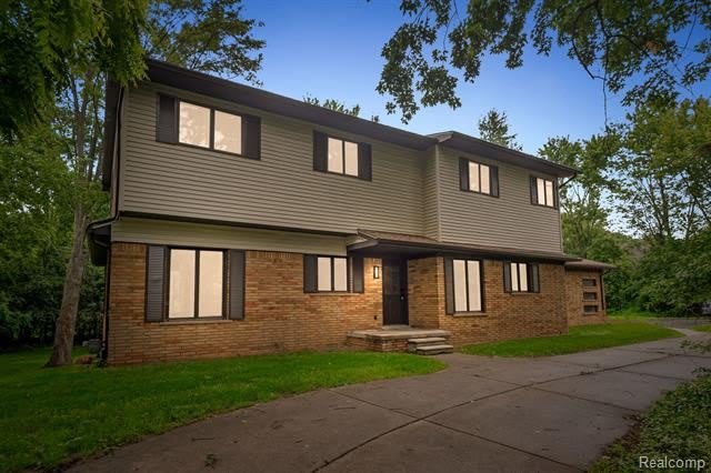 4866 Walnut Lake Road – photo 1