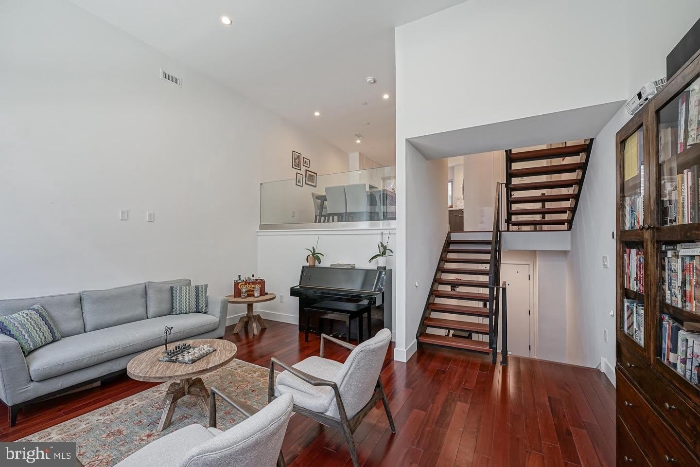 1309 S WOODSTOCK Street – photo 4