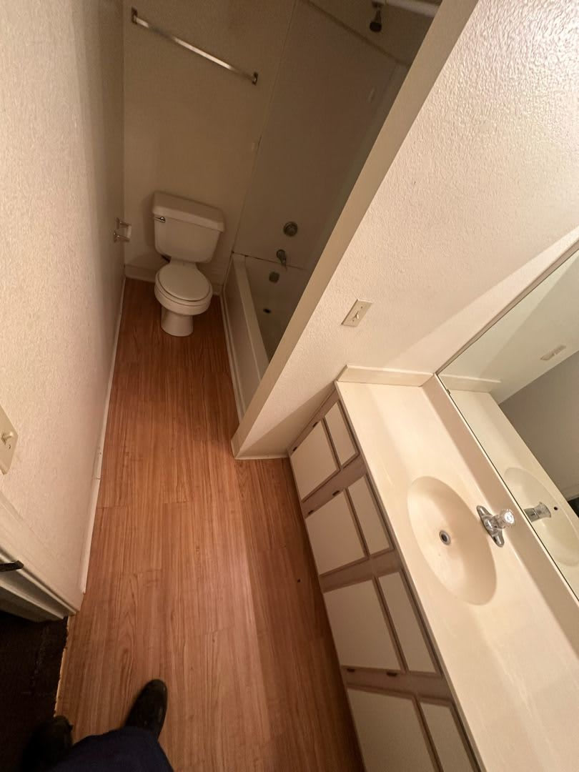 2Nd Floor Condo In Gated Community – photo 5