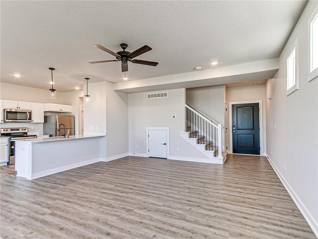 6942 Bluebell Court – photo 2