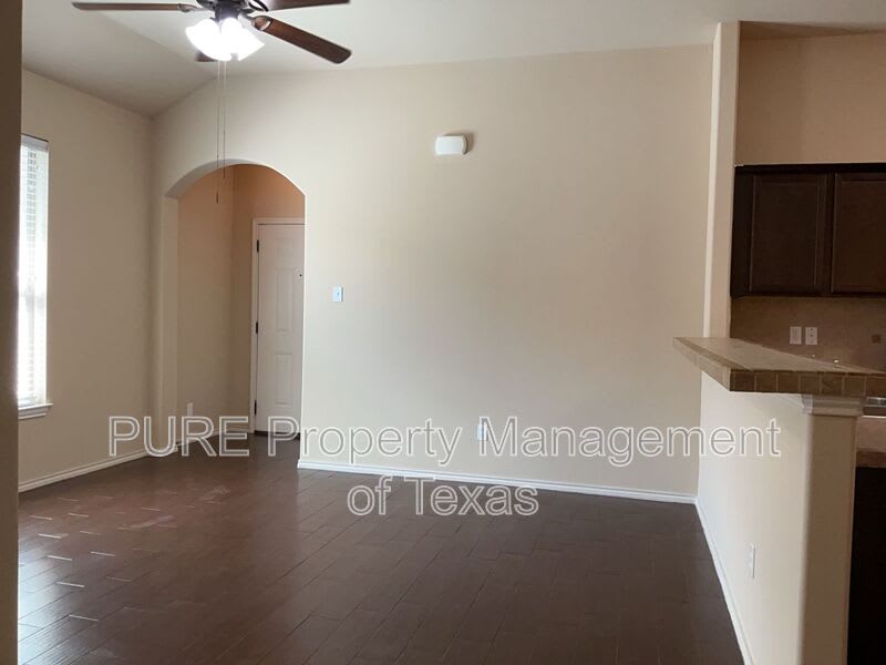1144 Brendon Lee Lane – photo 5