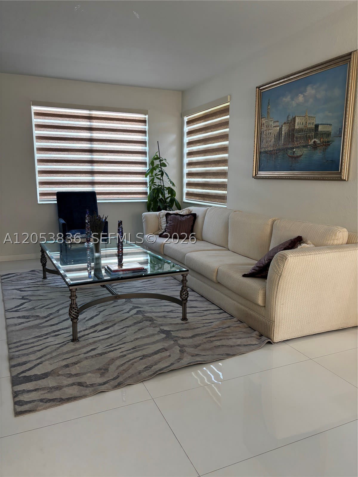 1362 Canary Island Dr – photo 2
