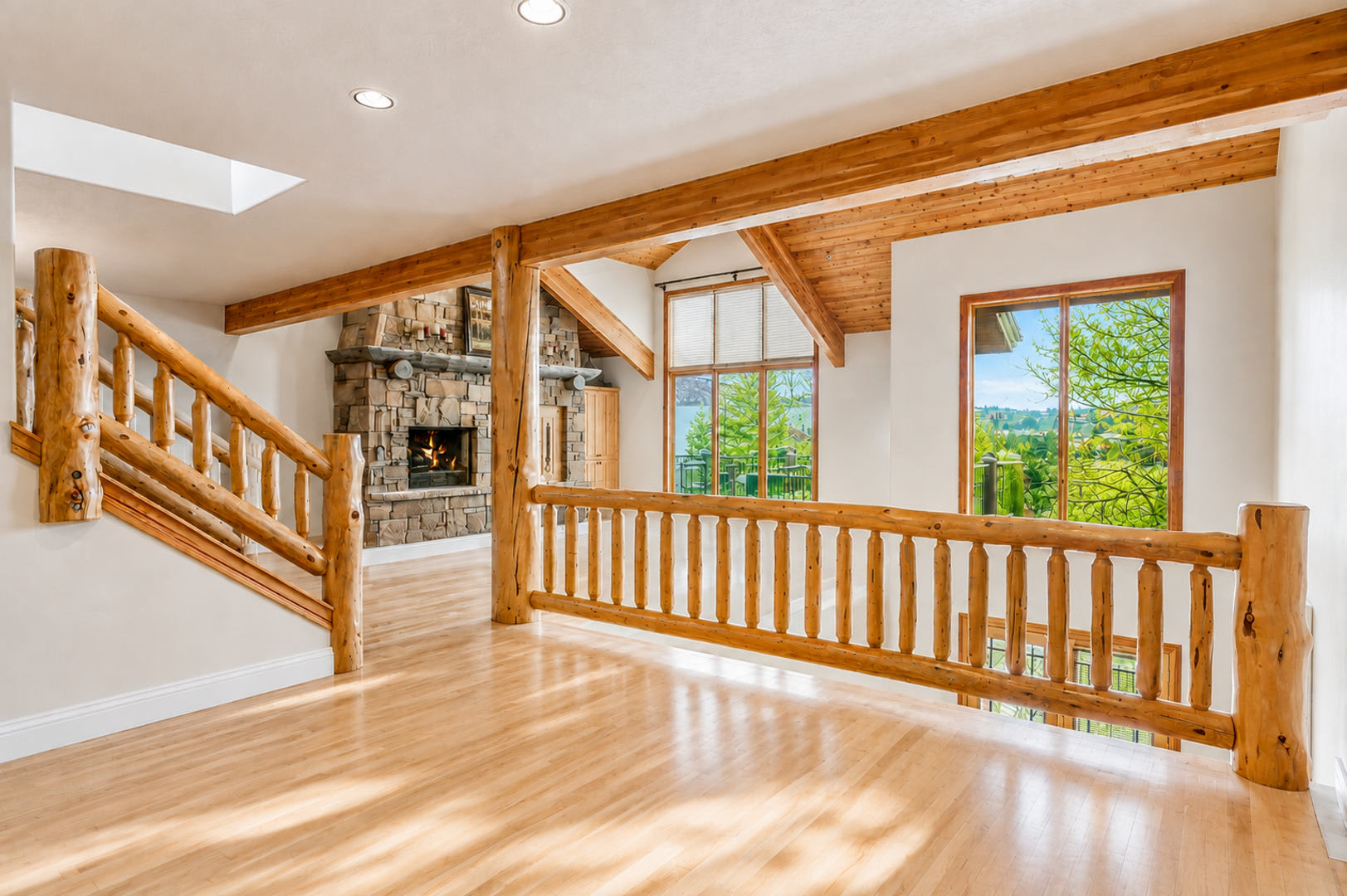 Luxury Townhome at The Cove at Eagle Mountain in Park Meadows – photo 4