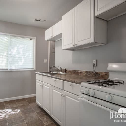 1642 N Elmer St – photo 5