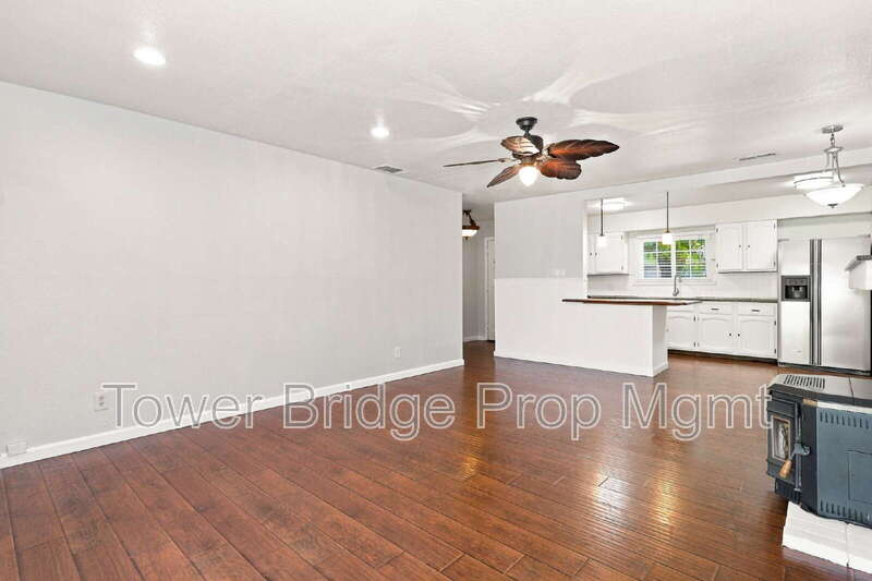 1429 Watt Avenue – photo 3