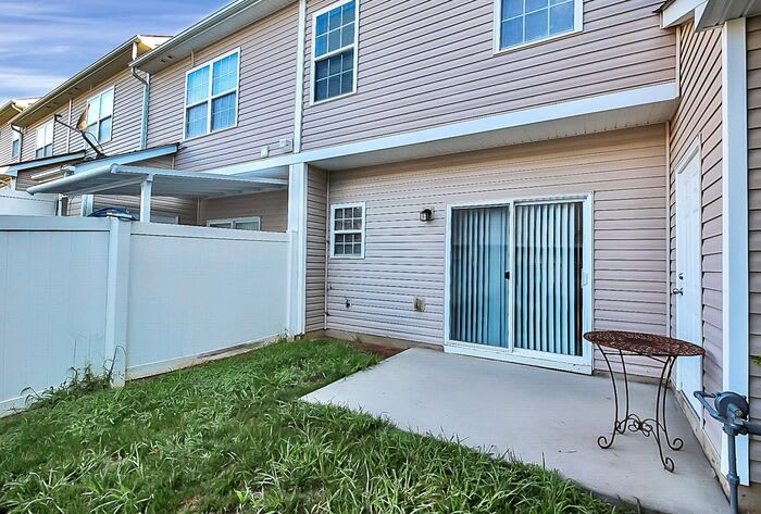 3558 Calpella Court – photo 4