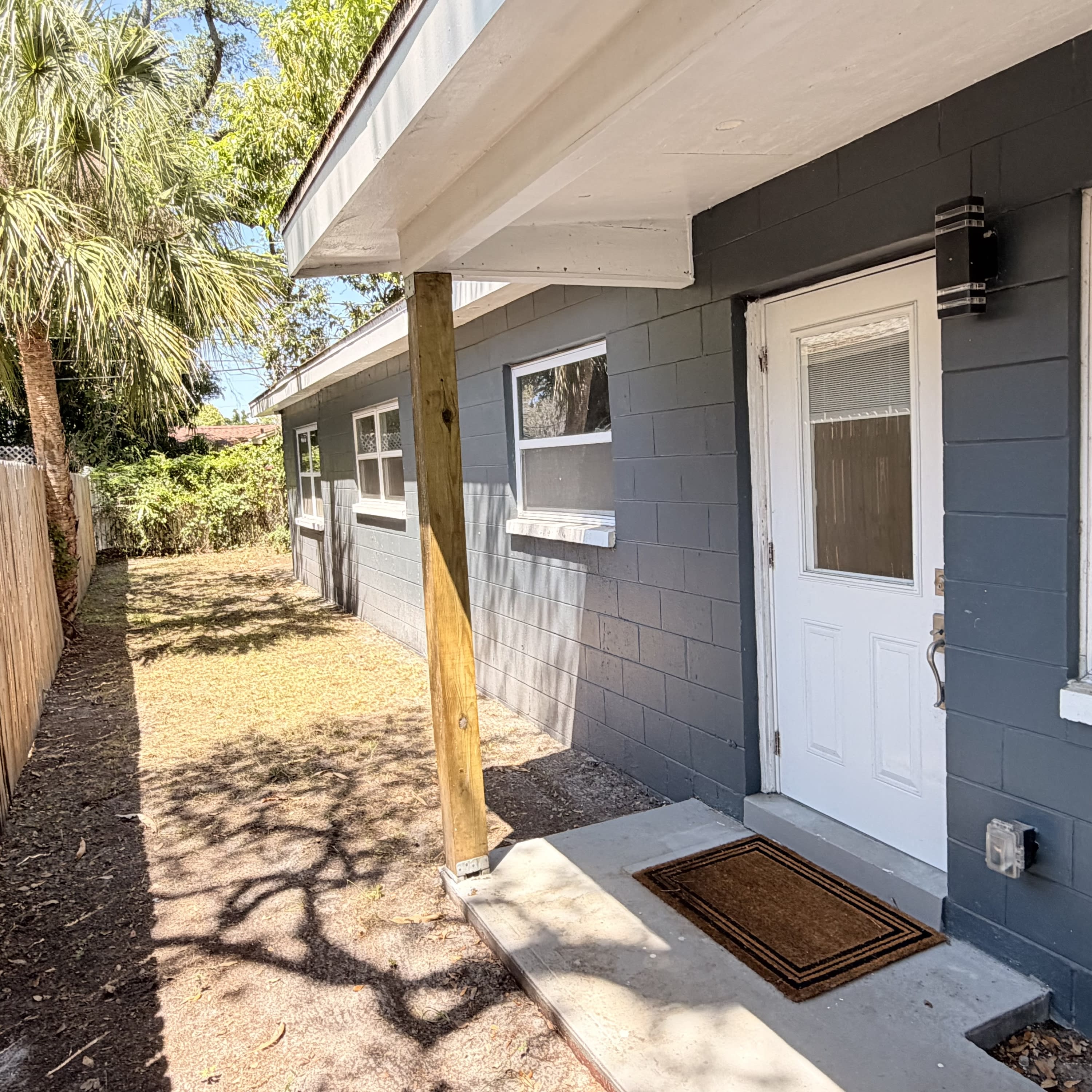 2245 17th Ave S. – photo 2