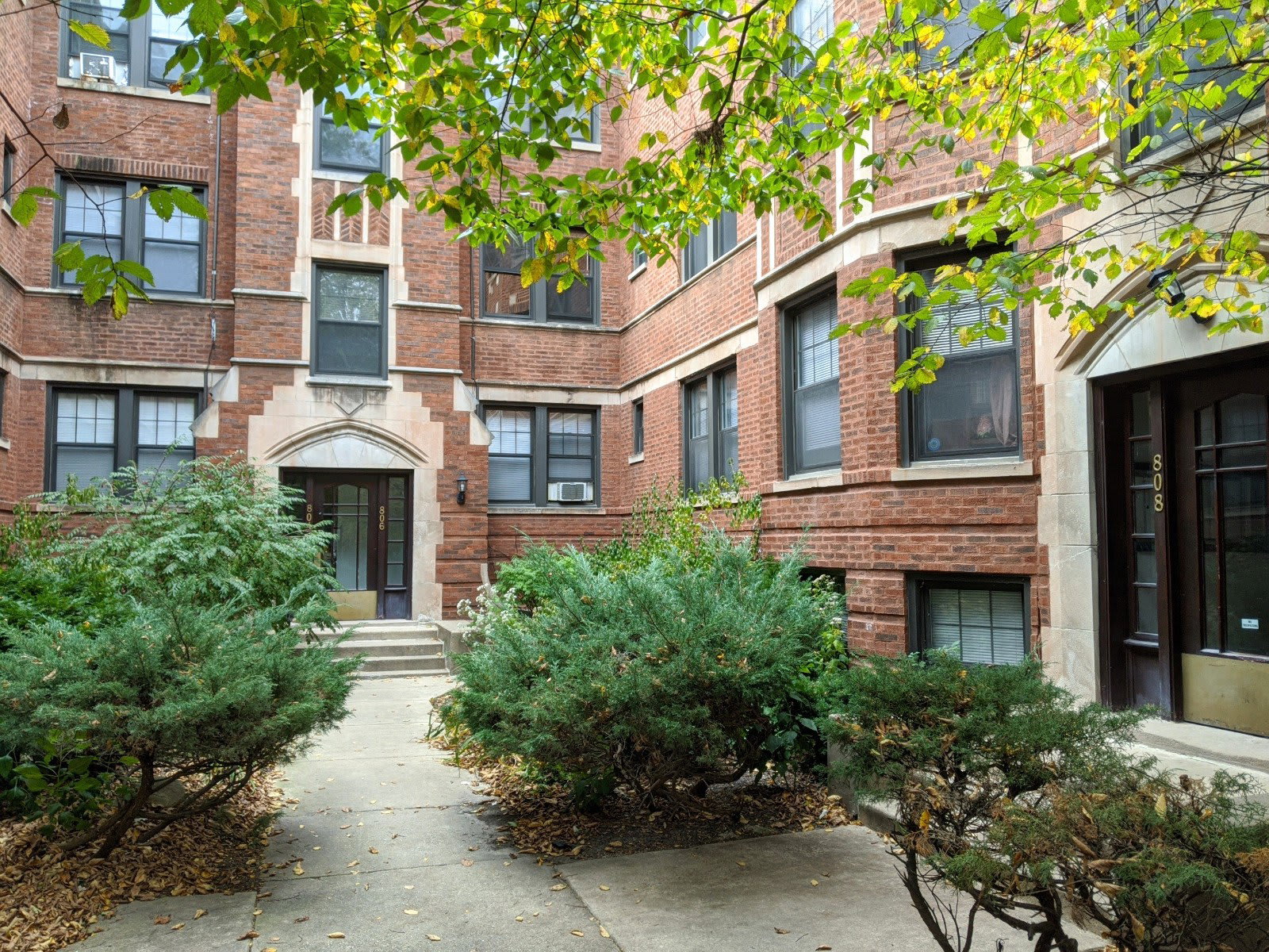 800 Sherman Avenue – photo 1