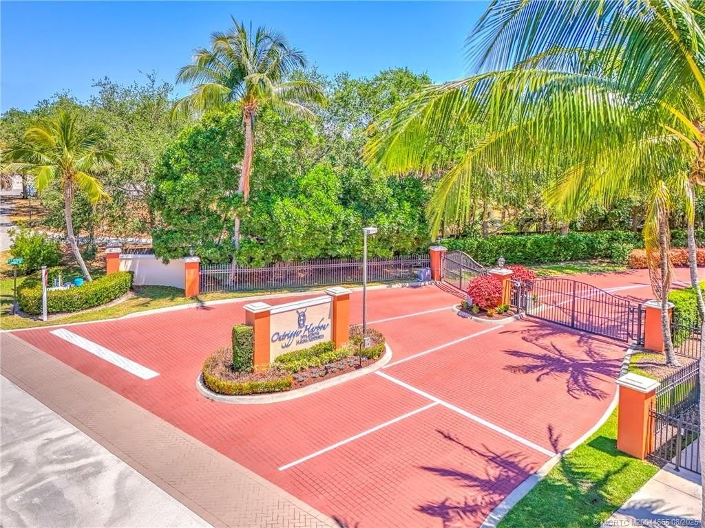 1528 Ne Outrigger Landings Drive – photo 3