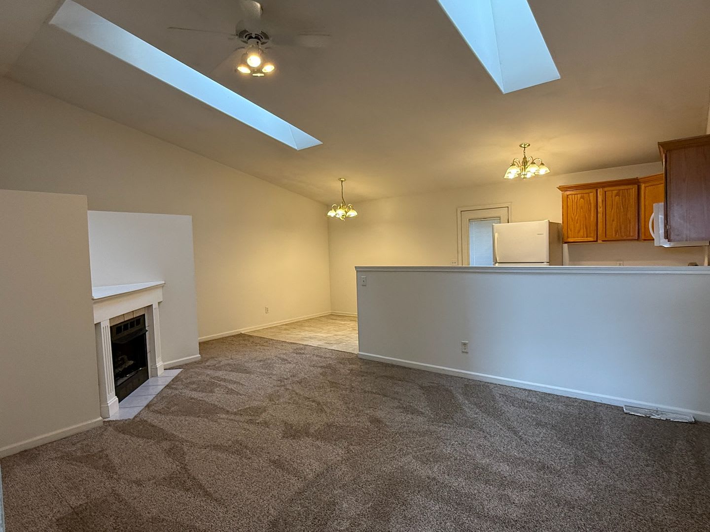 1489 Stonefield Drive – photo 3