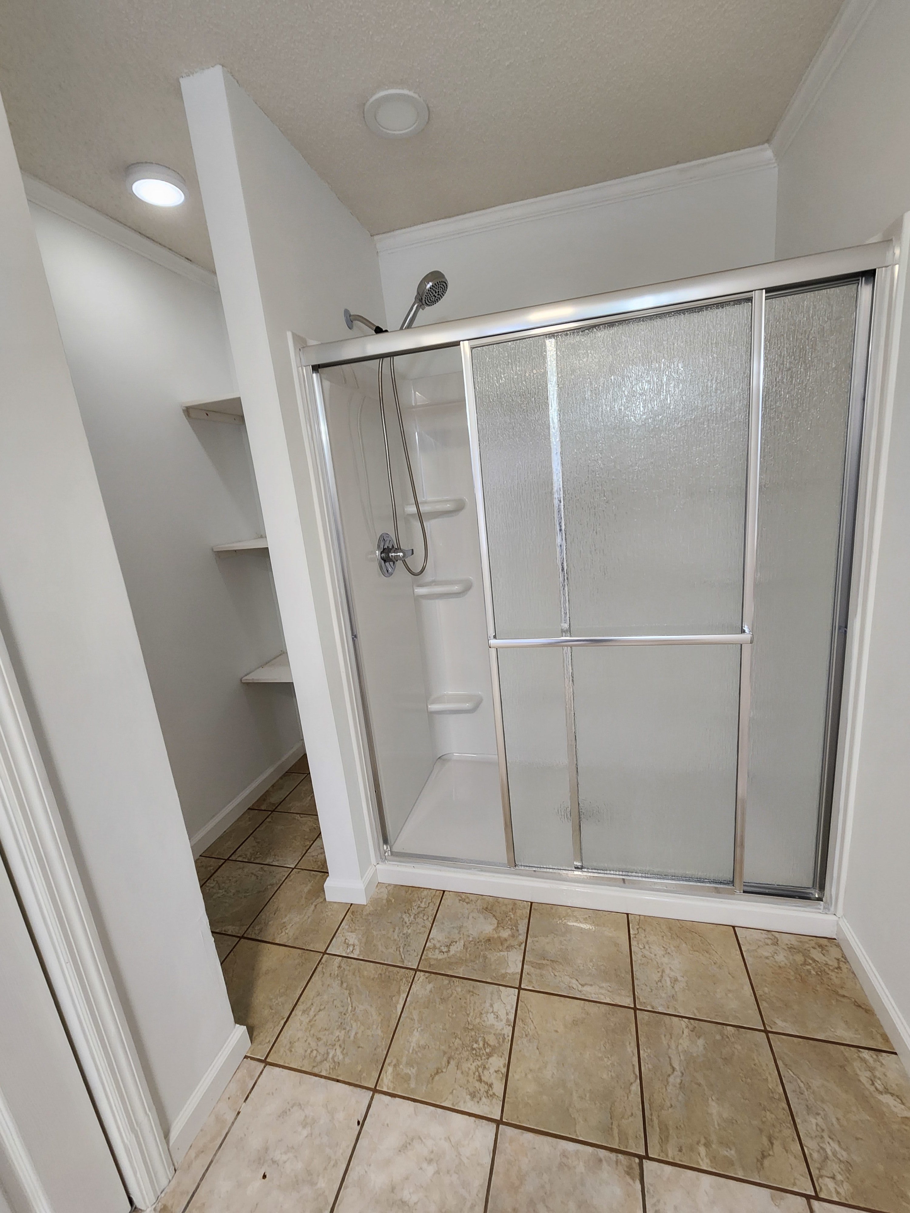 2000 Oxnard Rd – photo 3