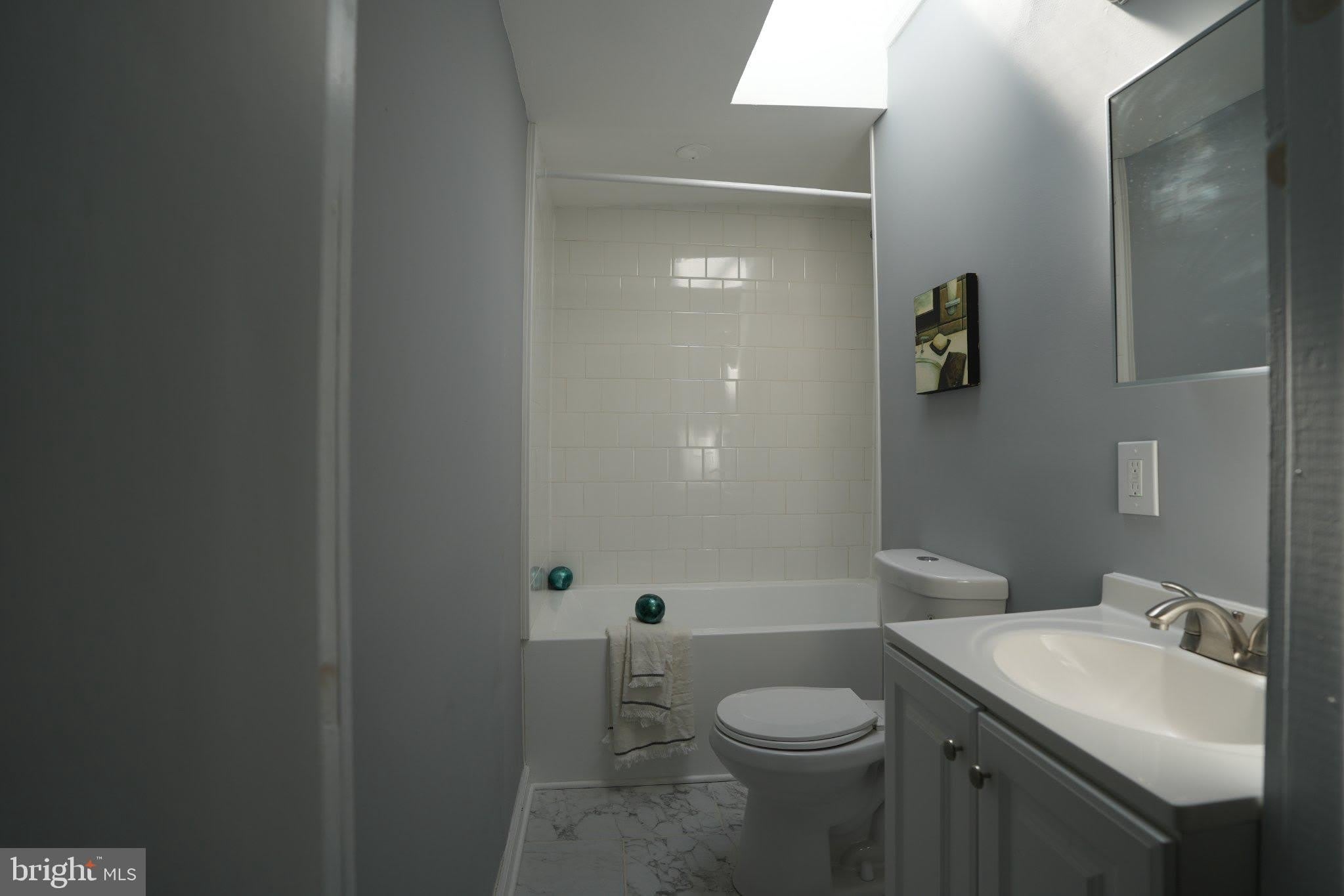 1603 E LANVALE Street – photo 4