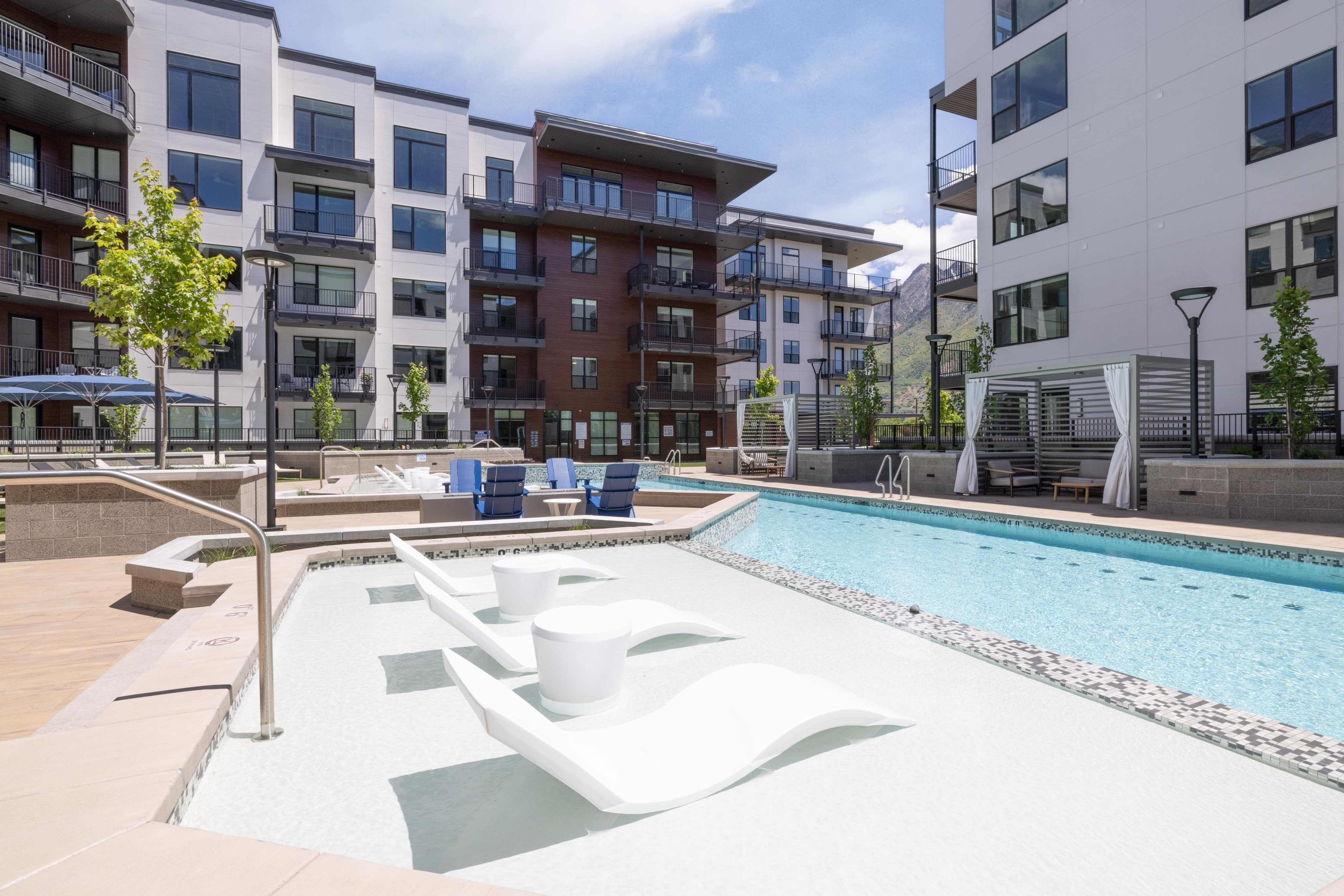 Grandeur At Holladay Hills – photo 4