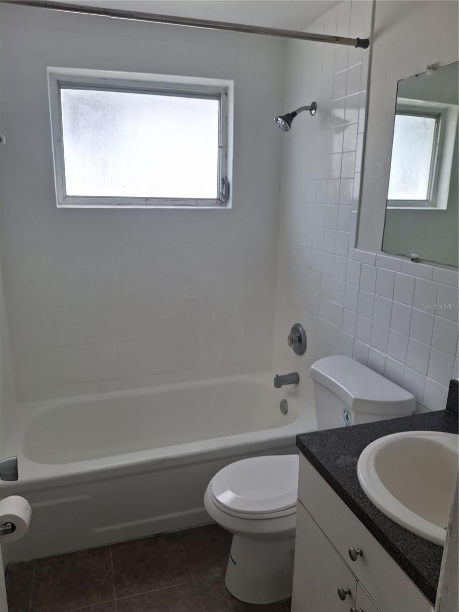 6229 Harrison Street – photo 4