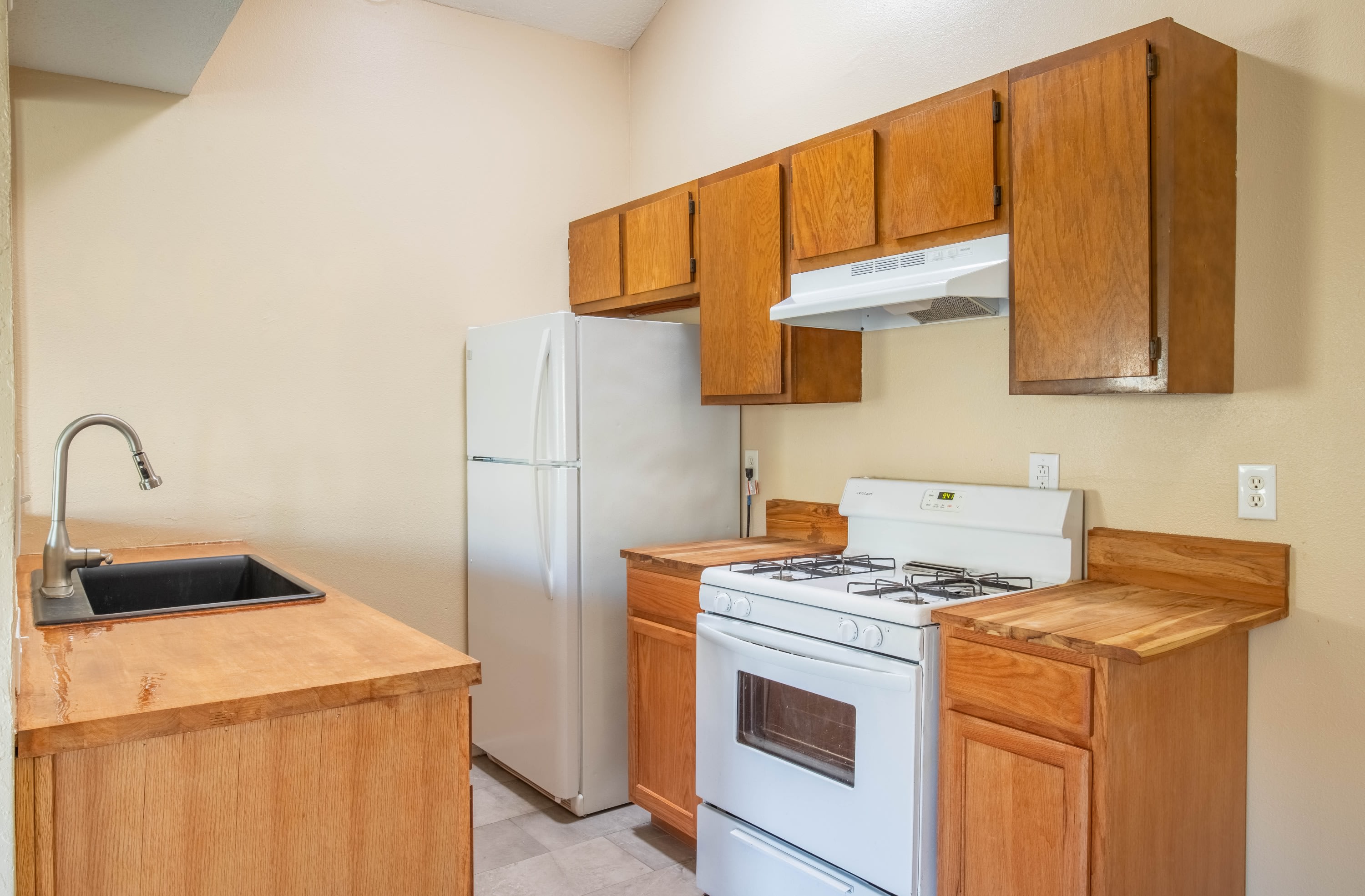623 Paula Place – photo 3
