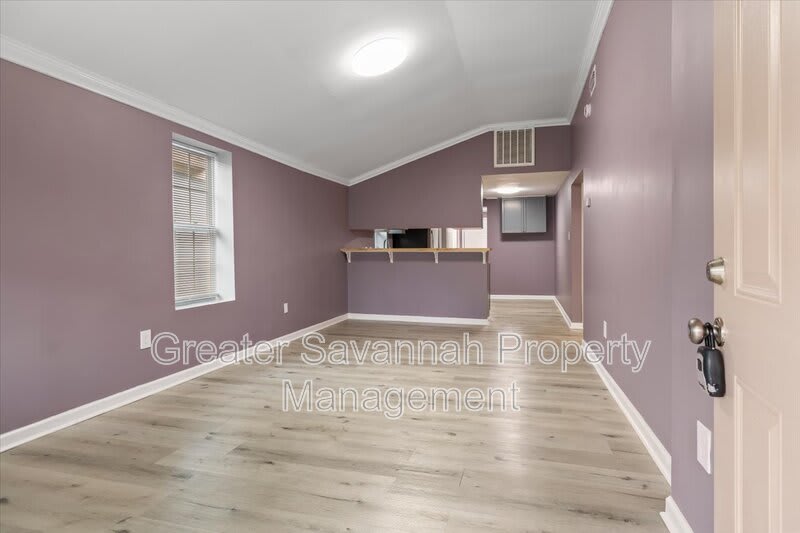 705 West 47th Street – photo 5