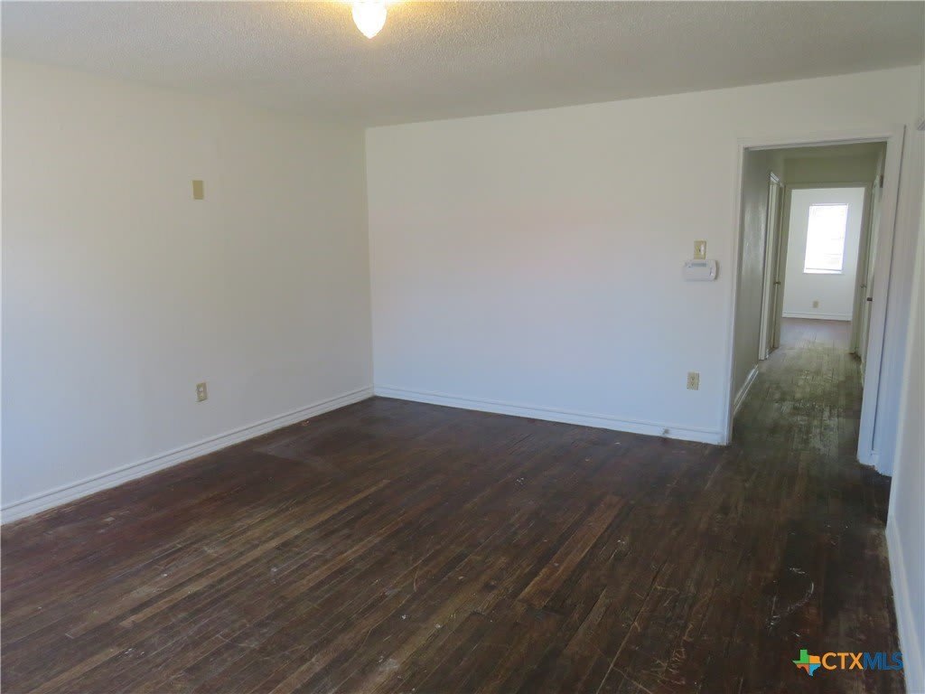 1305 S 5th Street – photo 3