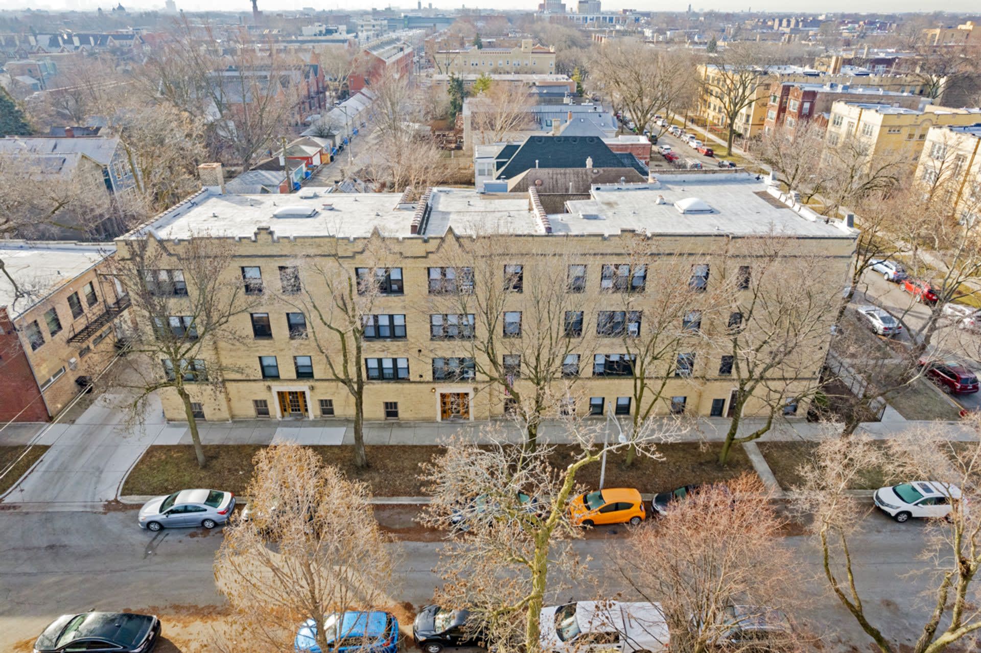 5073 N Wolcott Ave – photo 3