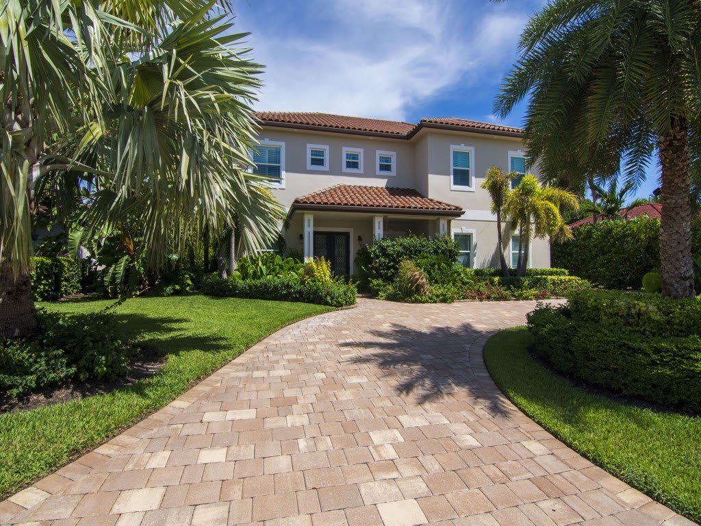 2230 Seaside Street – photo 3